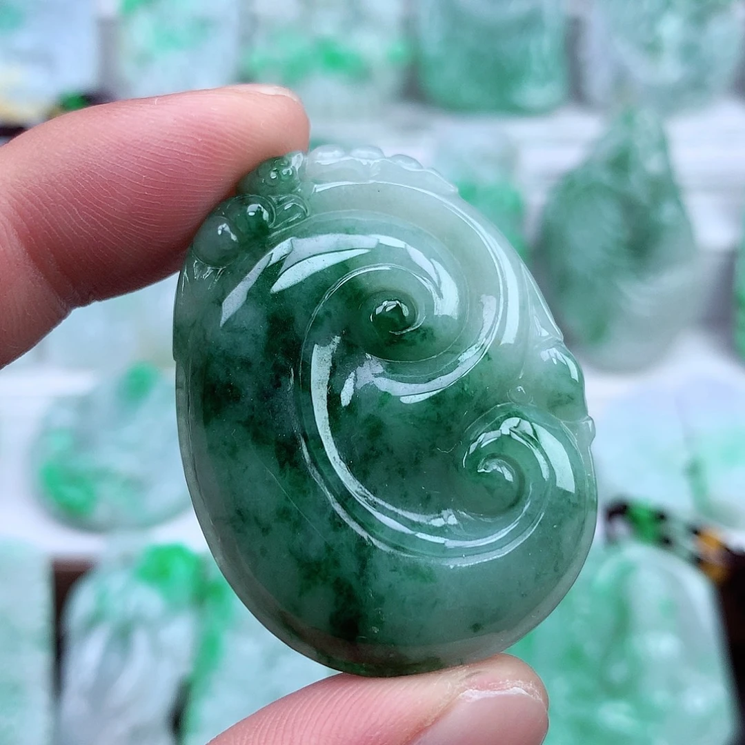 翡翠未镶嵌颈饰翡翠吊坠
