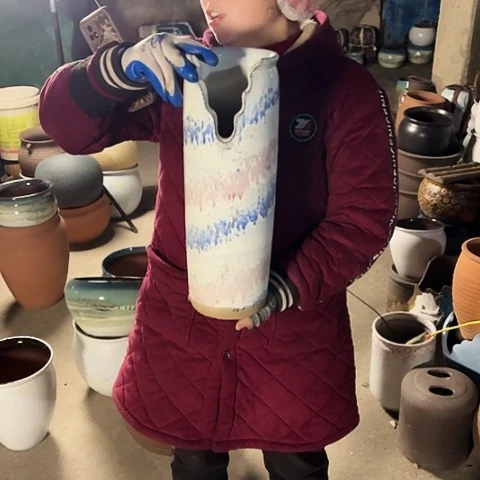 口14高42瑕疵盆子。