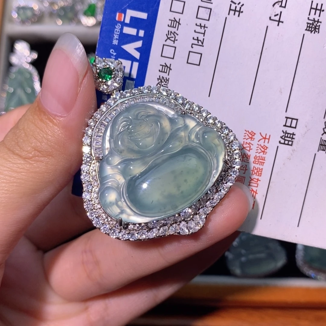 翡翠未镶嵌颈饰天然