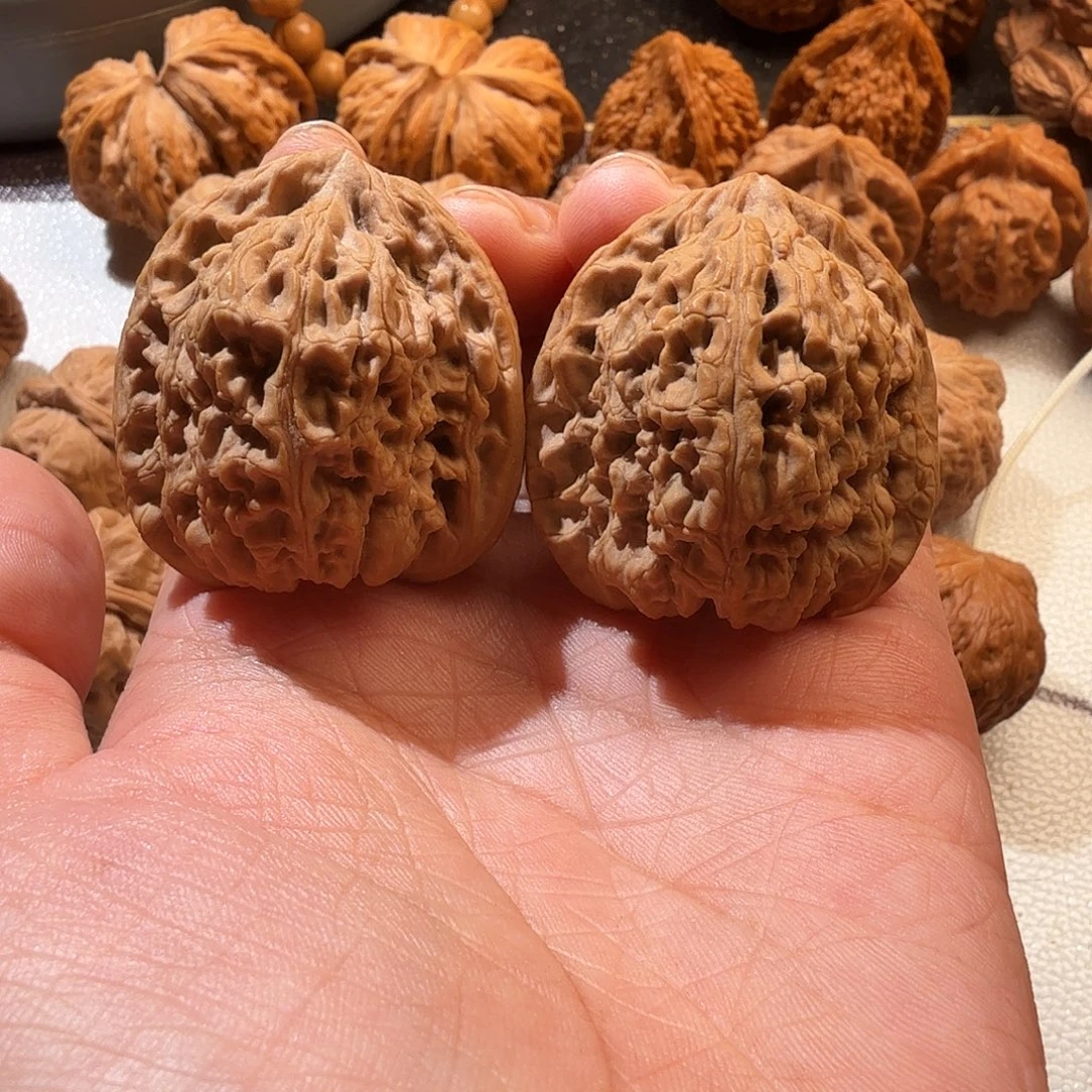 文玩核桃吊坠南疆