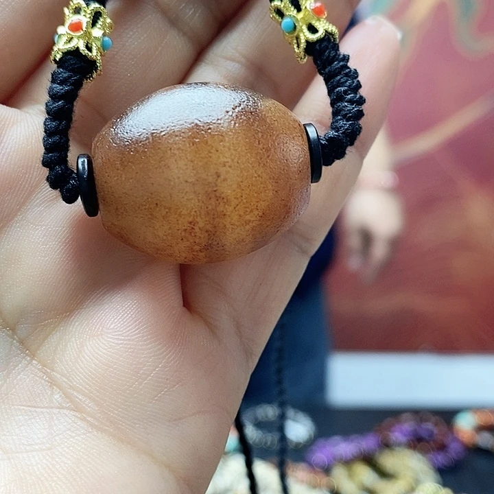 玛瑙/玉髓合金颈饰