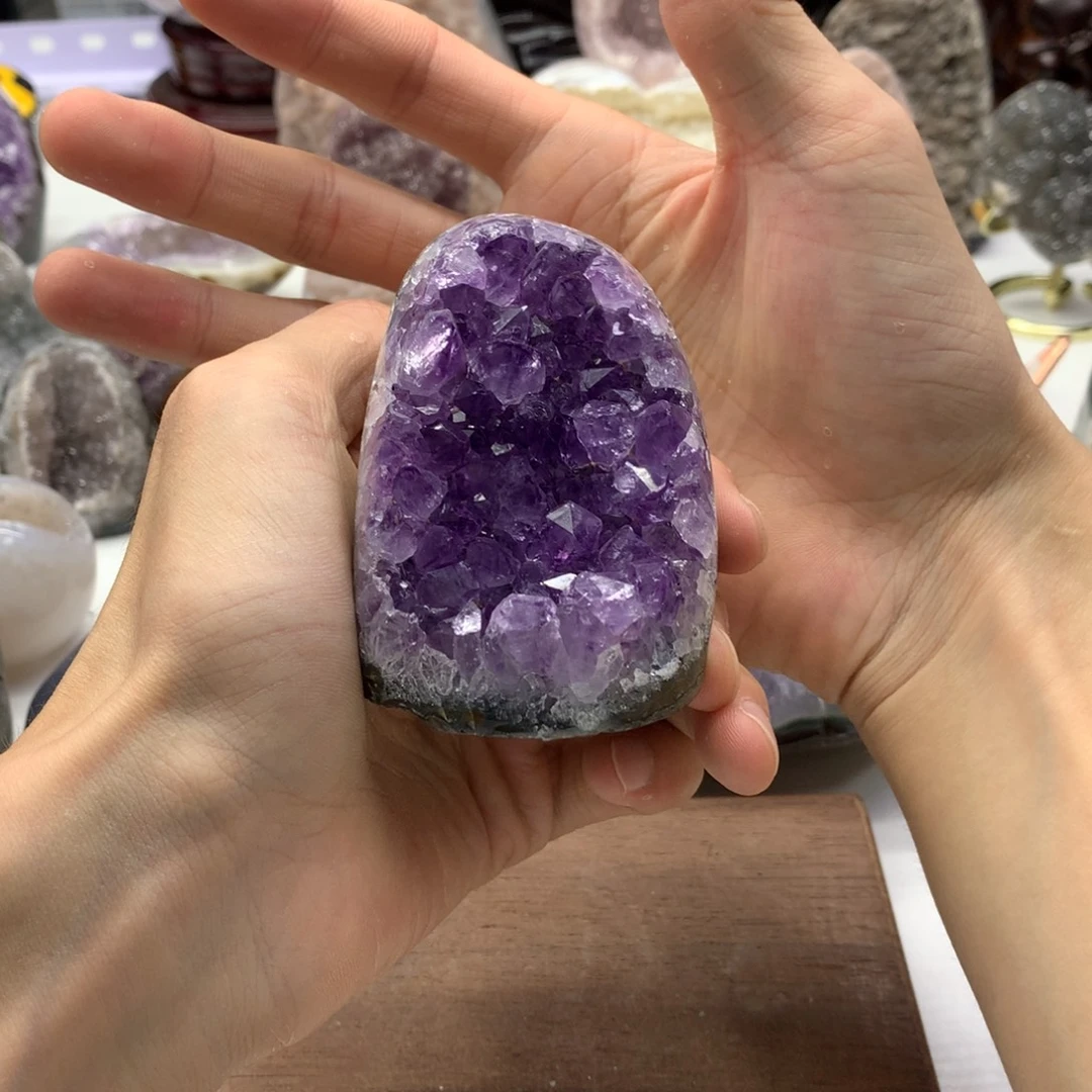 未镶嵌大型摆件（非配饰）紫晶
