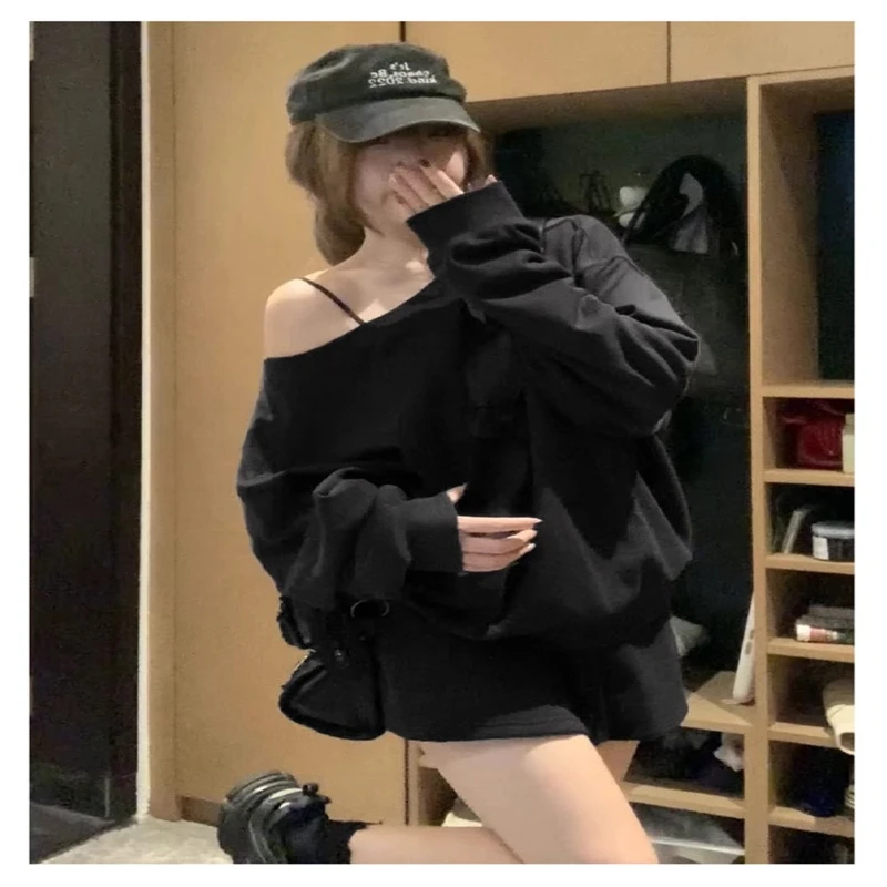 美式纯色斜肩长袖卫衣女2025早秋小众休闲百搭宽松显瘦斜肩上衣