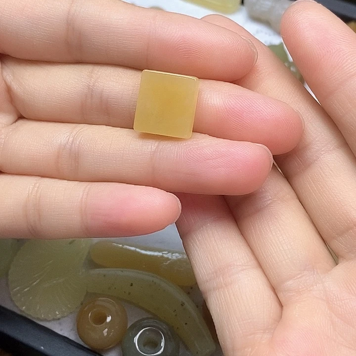 未镶嵌和田玉挂件