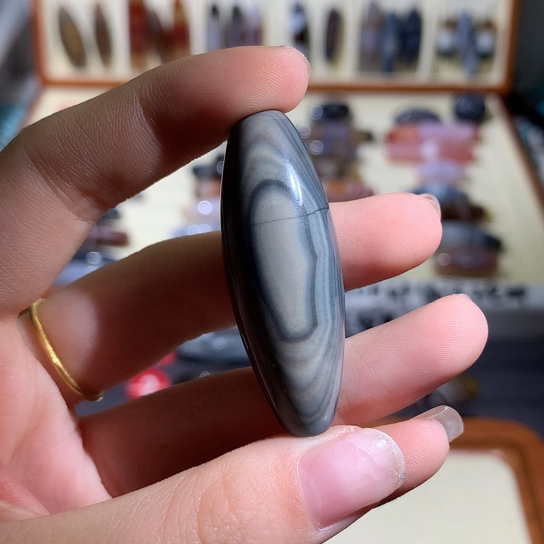 c***c玛瑙/玉髓未镶嵌颈饰