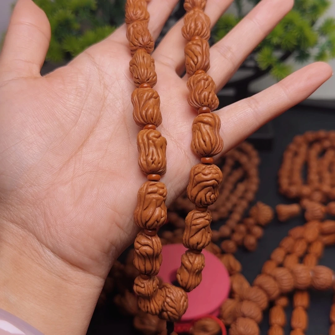 子***悦吊坠文玩核桃龙纹桃核