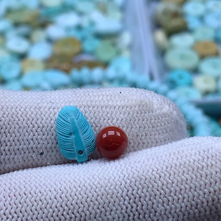 南红玛瑙未镶嵌珠宝奇石