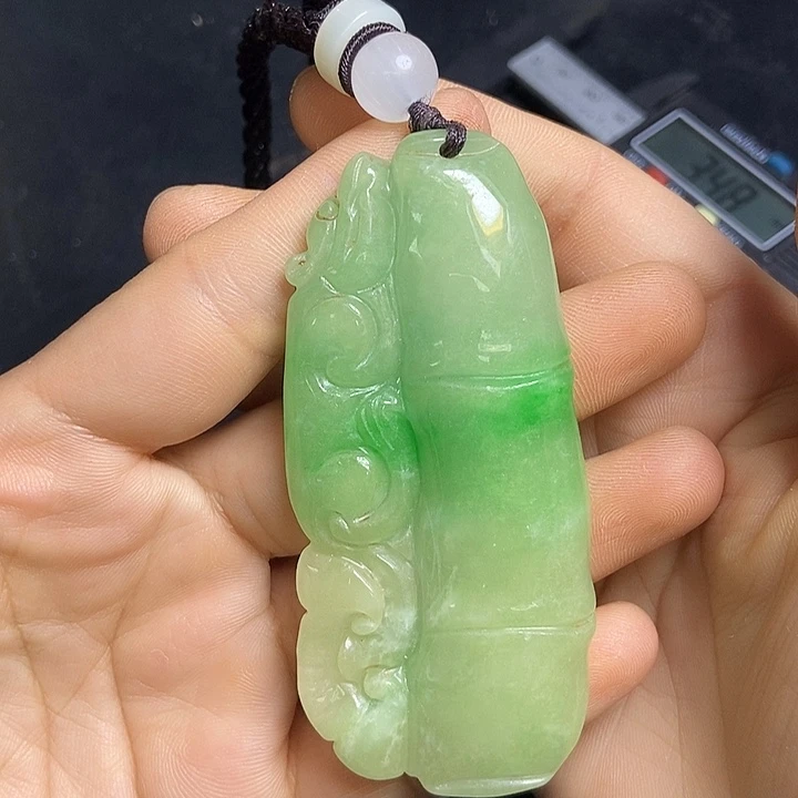 白玉菩提吊坠精品文玩