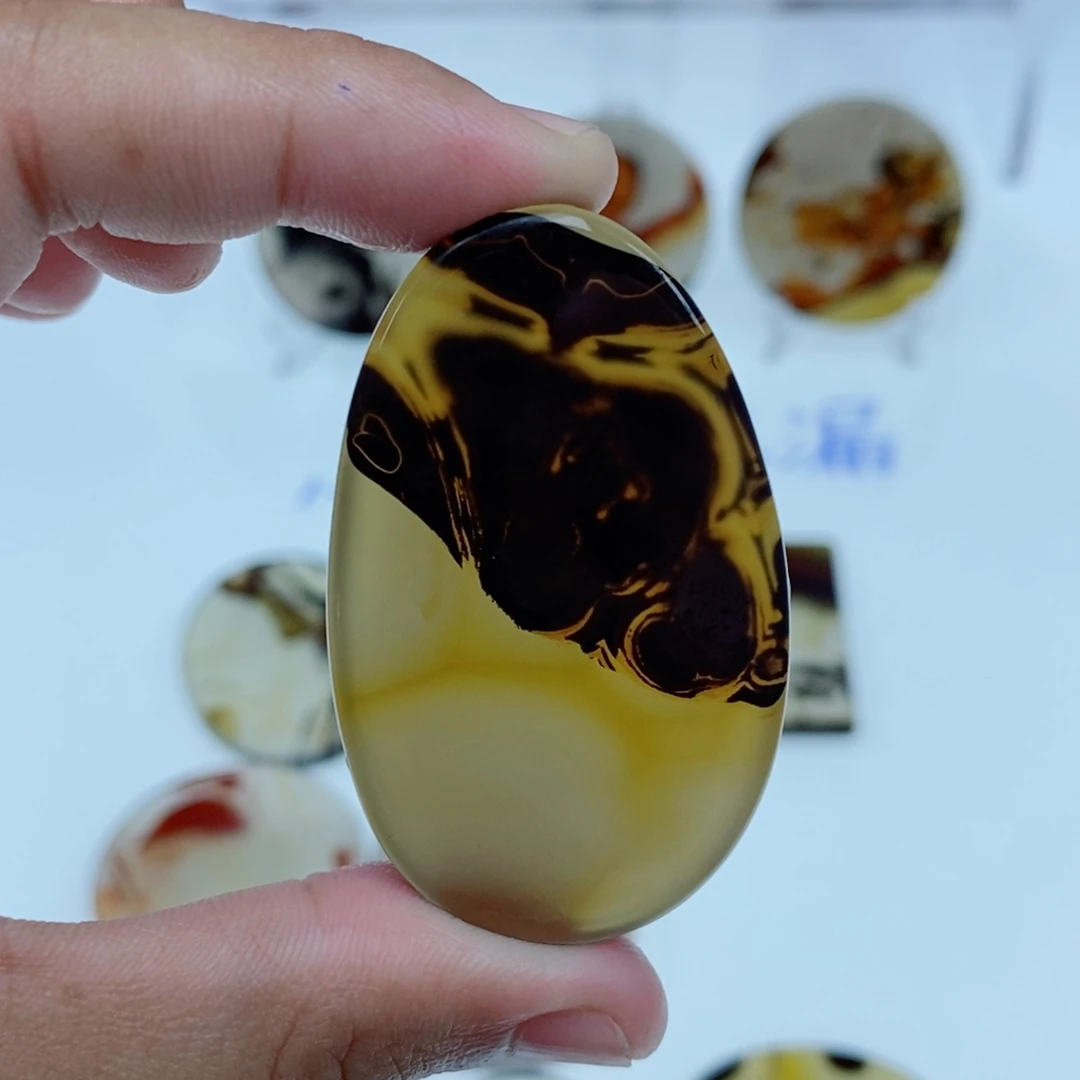 玛瑙/玉髓未镶嵌珠宝半成品