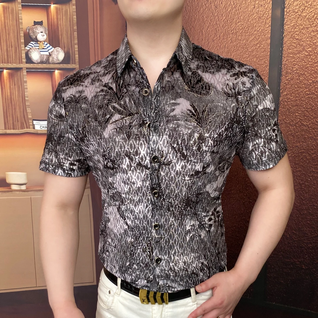 《蜻蜓蝶》2025夏衬衫个性男士商务时尚休闲百搭修身翻领帅气潮流