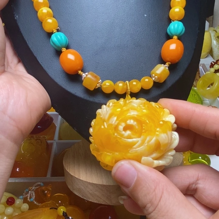 精品设计搭配吊坠项链