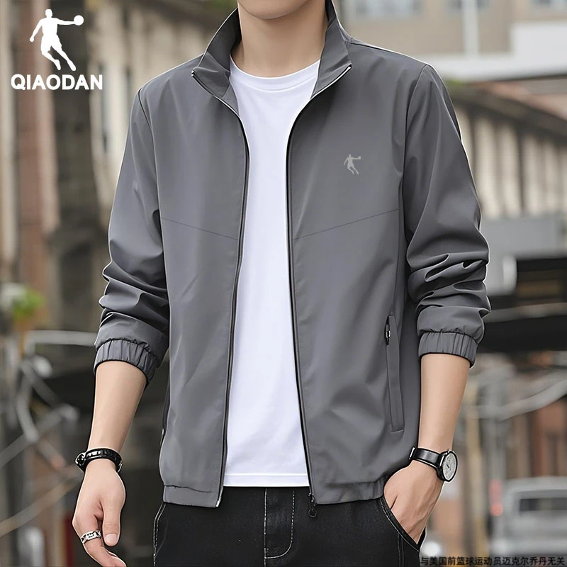 乔丹风衣外套男2025秋季新款灰色冲锋衣薄款防泼水上衣运动服男装