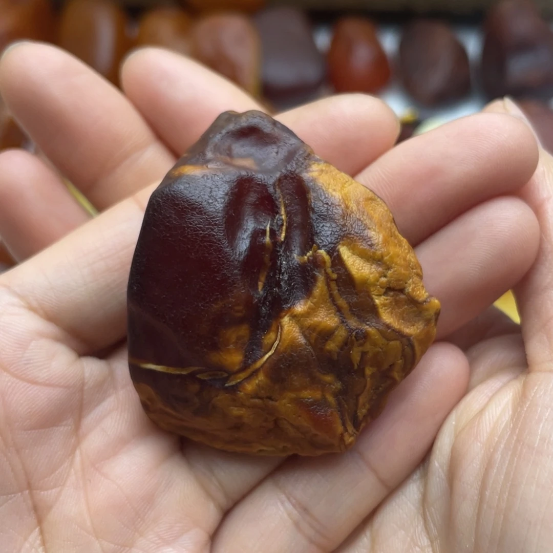 定制琥珀未镶嵌蜜蜡订制原石吊坠