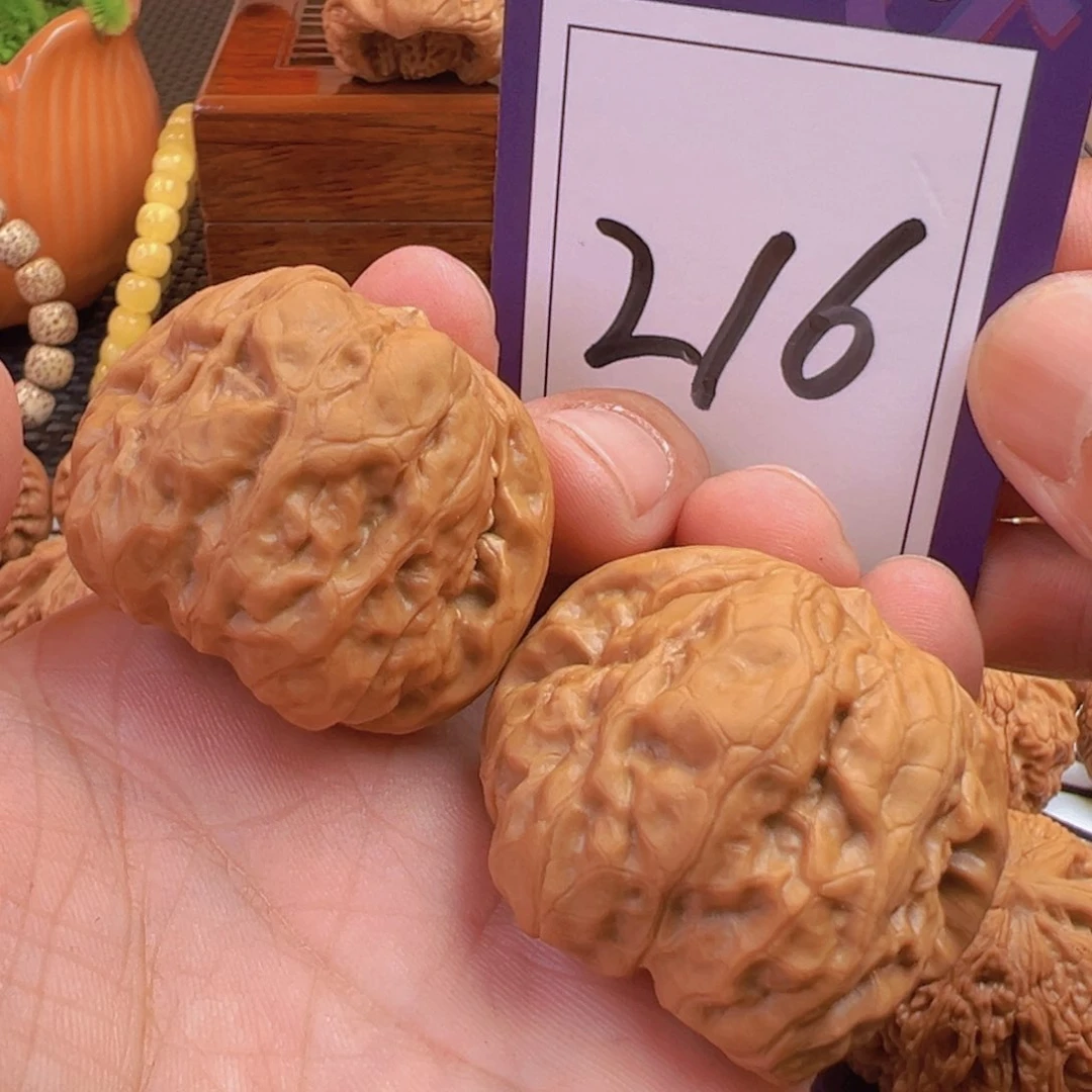 文玩核桃把件全品蛤蟆头42尺寸216号