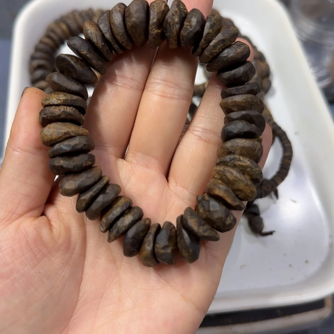 木奇楠乌身圆叶沉水壳子卡1.4规格31.7克