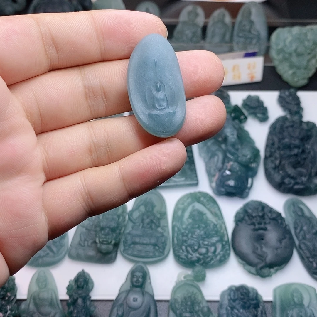 定制翡翠未镶嵌悟到