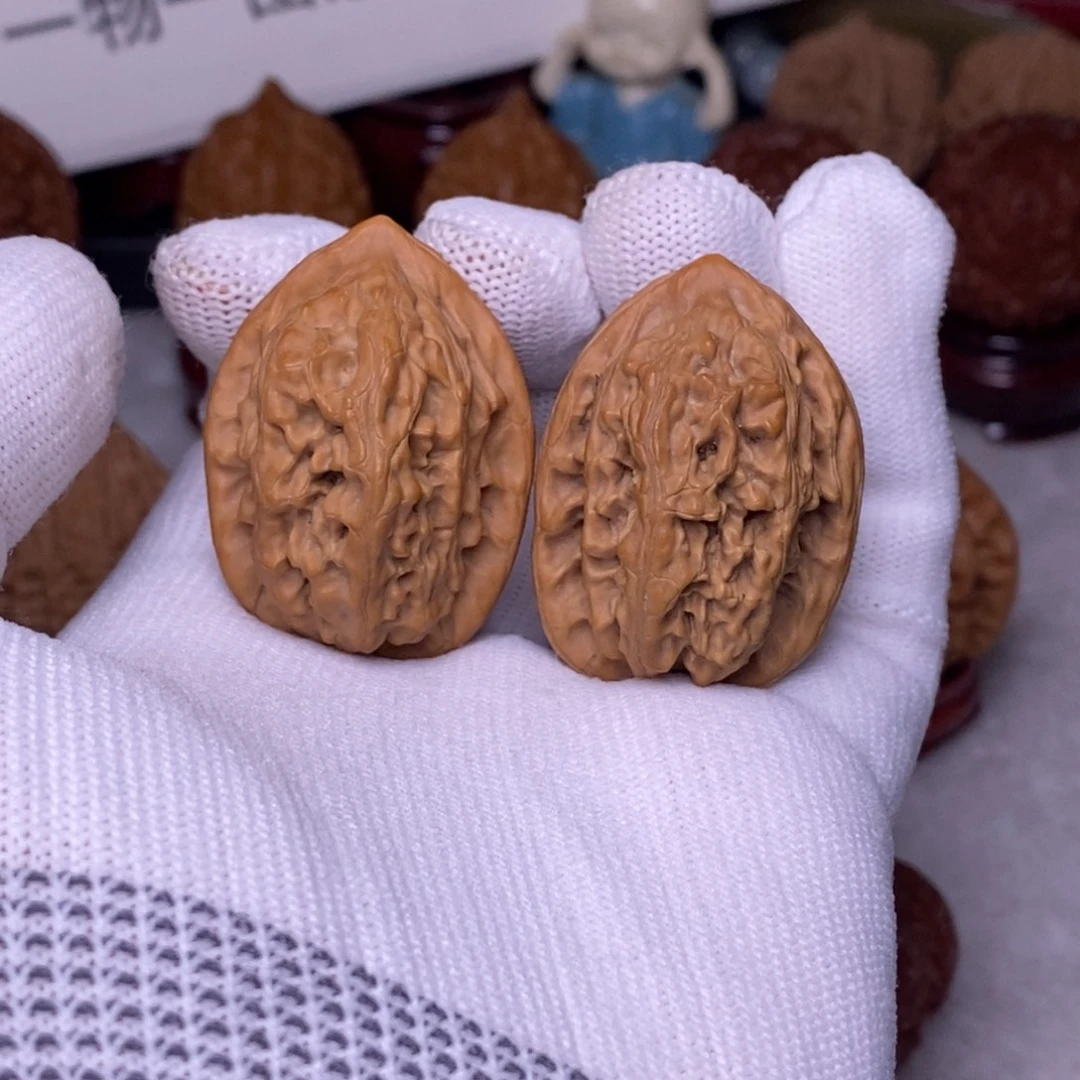 吊坠文玩核桃29 野生小鸡心