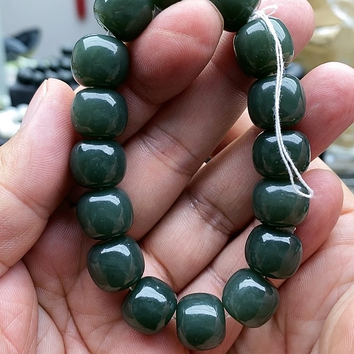 【闪购商品】未镶嵌手链和田玉14冰瓷蓝
