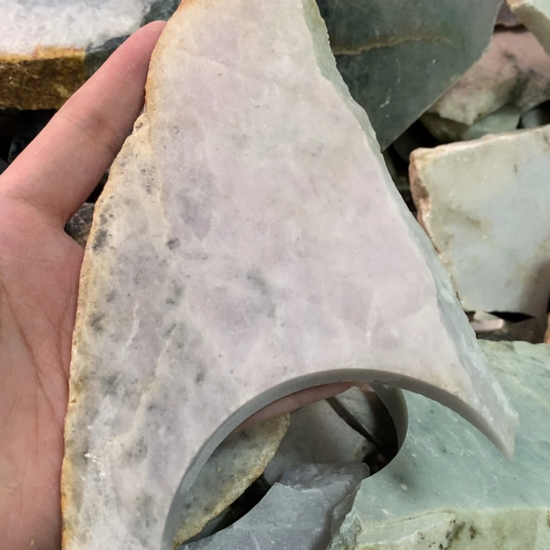 翡翠未镶嵌颈饰天然翡翠