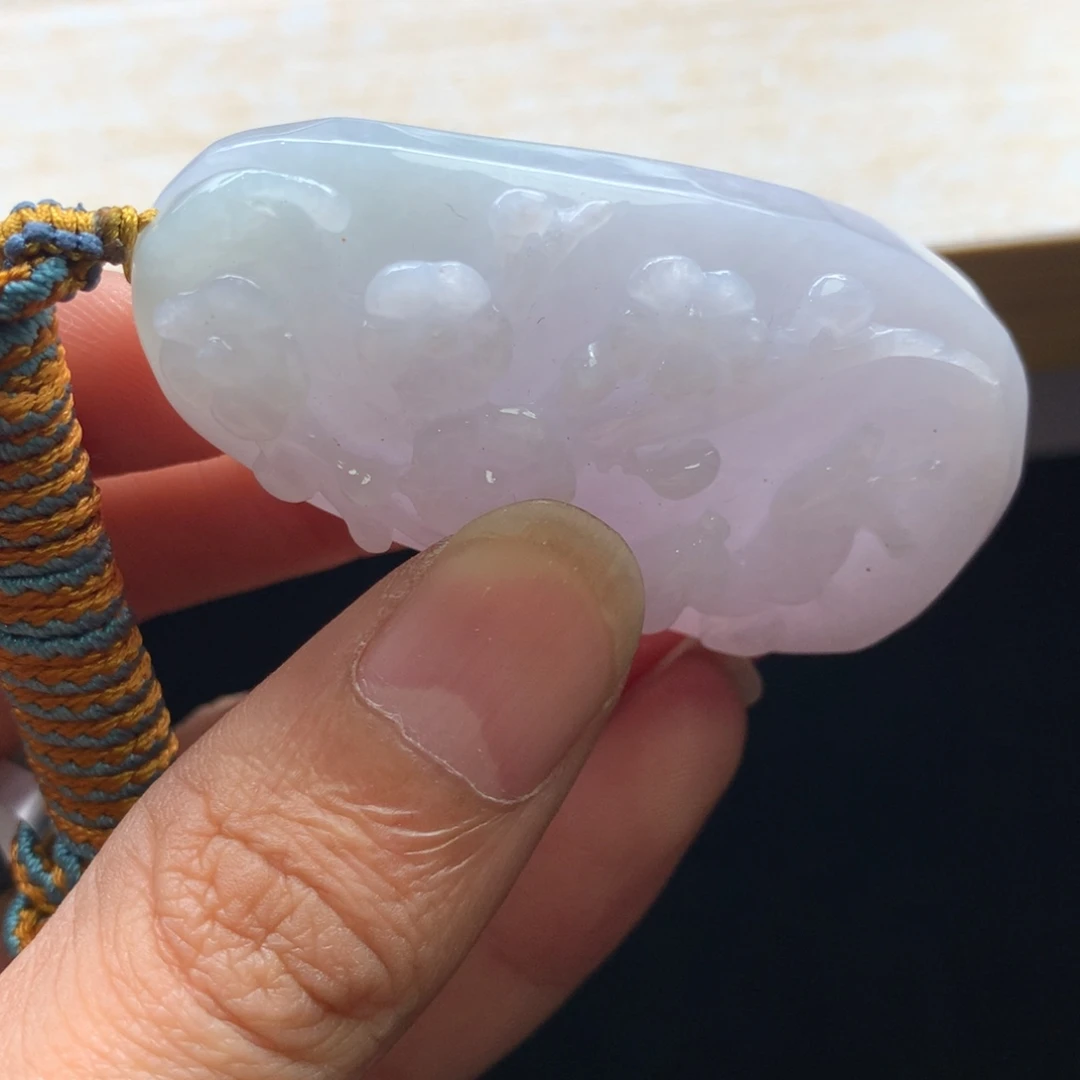 翡翠未镶嵌颈饰吊坠