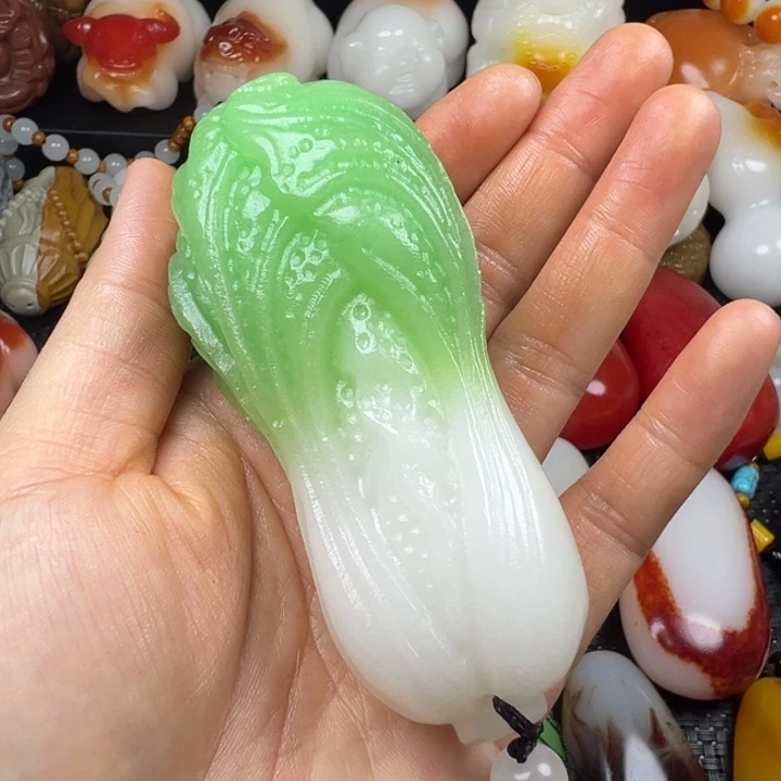 新疆戈壁五彩石金丝