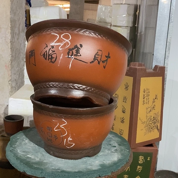 紫砂花盆紫砂花盆