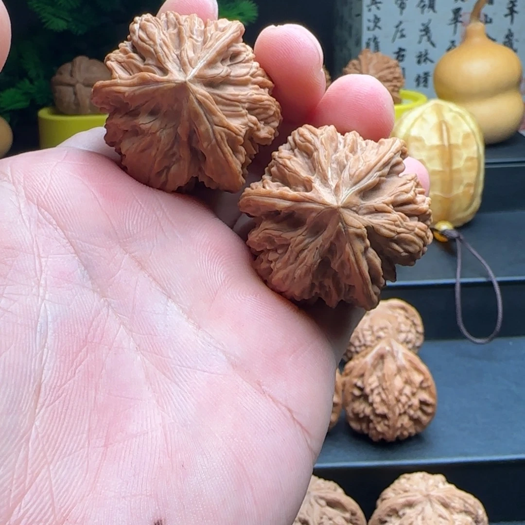 车***复文玩核桃吊坠御龙