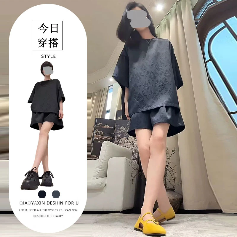 欧货高档运动套装女夏2025新款韩版宽松设计感提花短袖短裤两件套