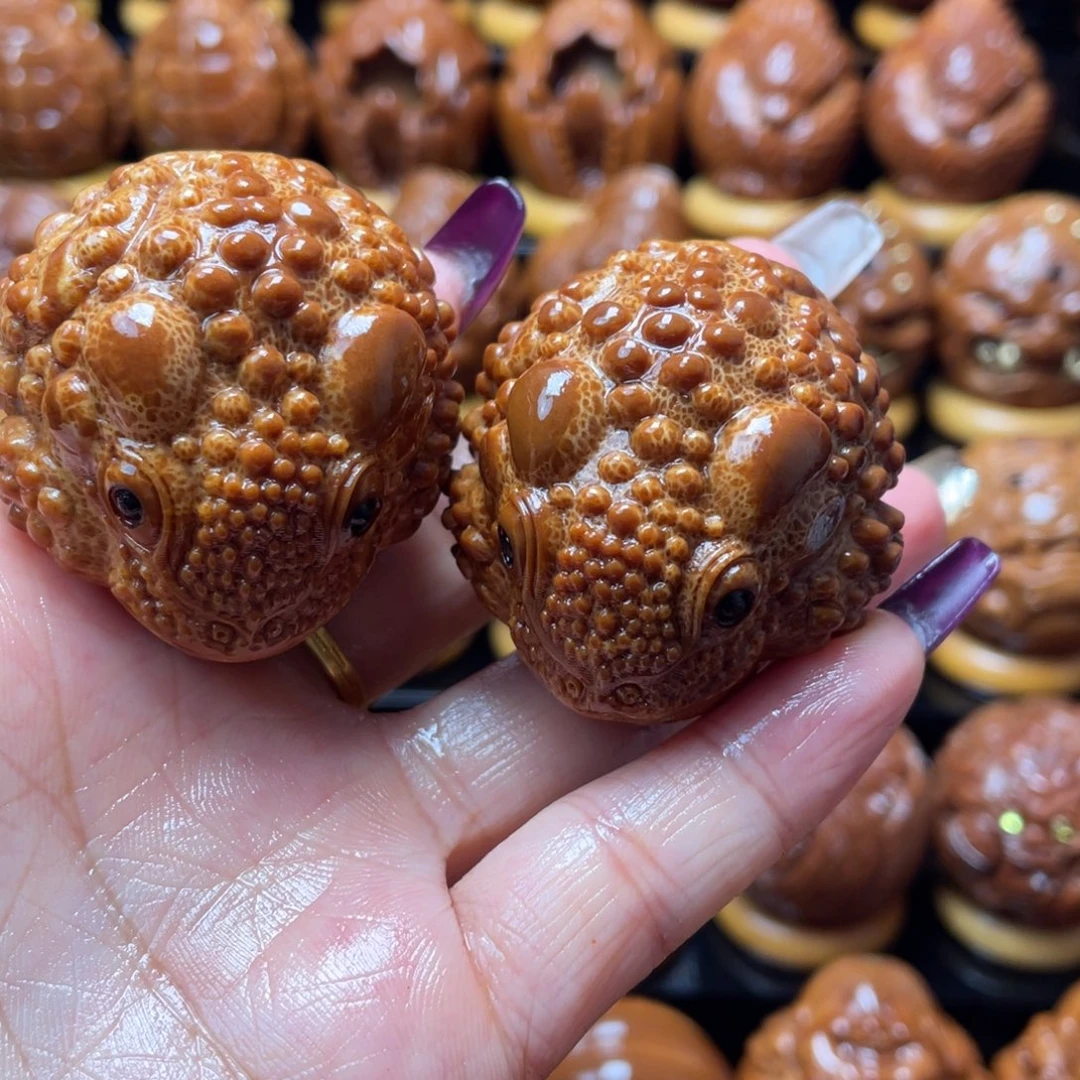 草***根橄榄核把件橄榄球