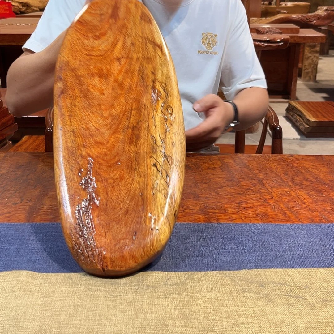 玉木（非红木类）巴花学名古夷苏木