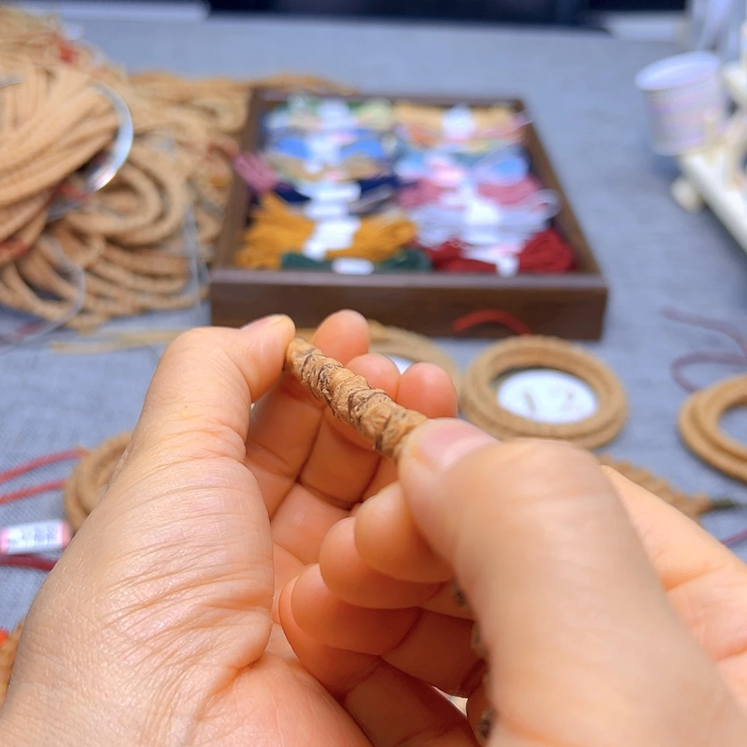 T***g柏香籽/百香籽吊坠