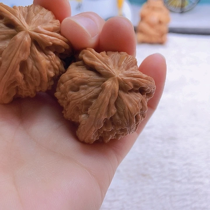 把件文玩核桃N***哥三棱