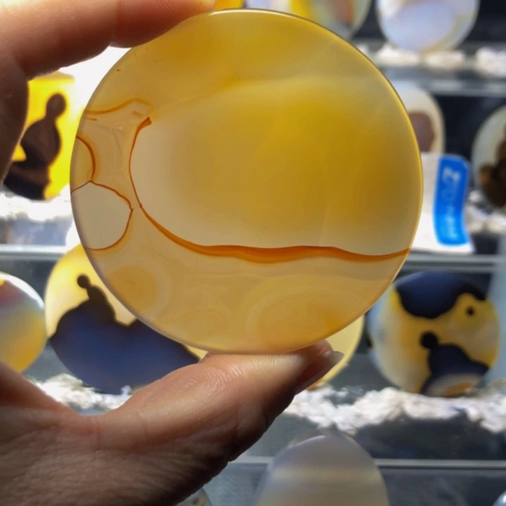 合金玛瑙/玉髓珠宝奇石49