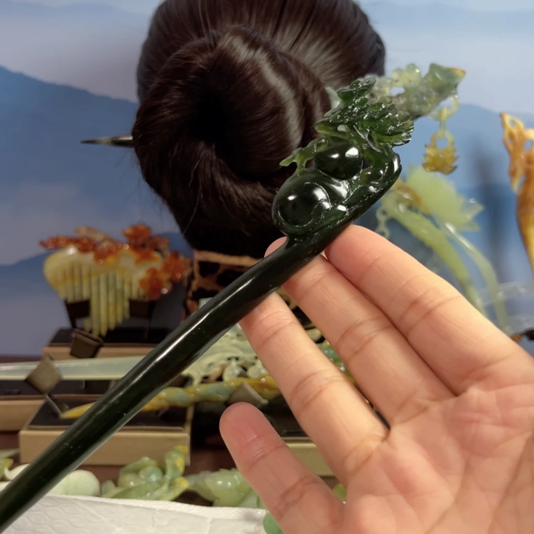 蛇纹石玉发饰合金玩***了