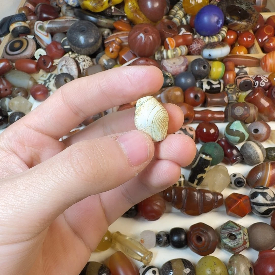 玛瑙/玉髓未镶嵌纯天然玛瑙珠子