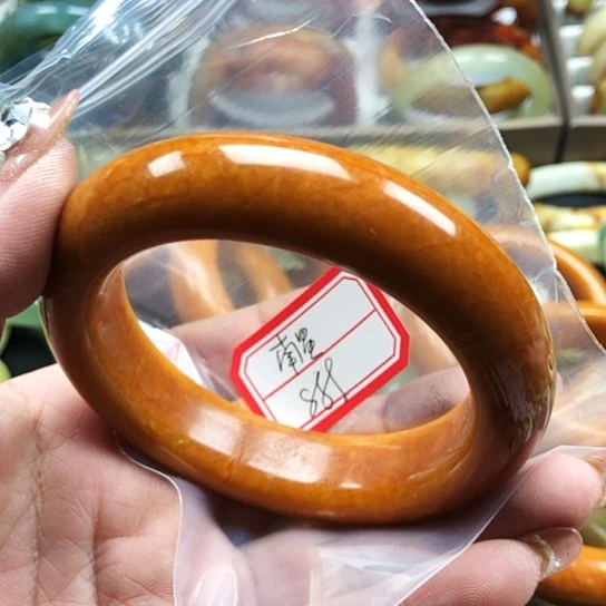 蛇纹石玉手镯未镶嵌南*