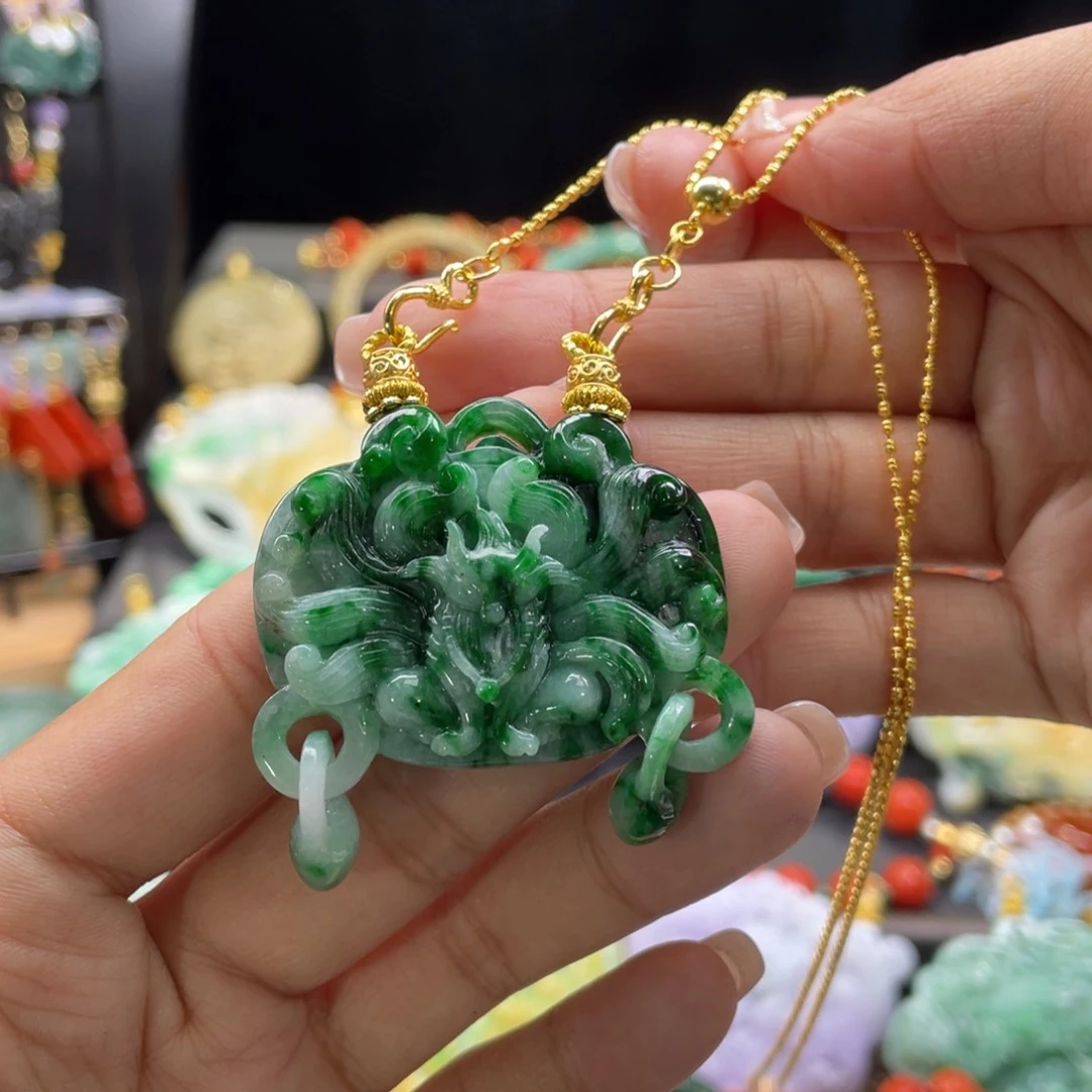 翡翠颈饰未镶嵌代编织