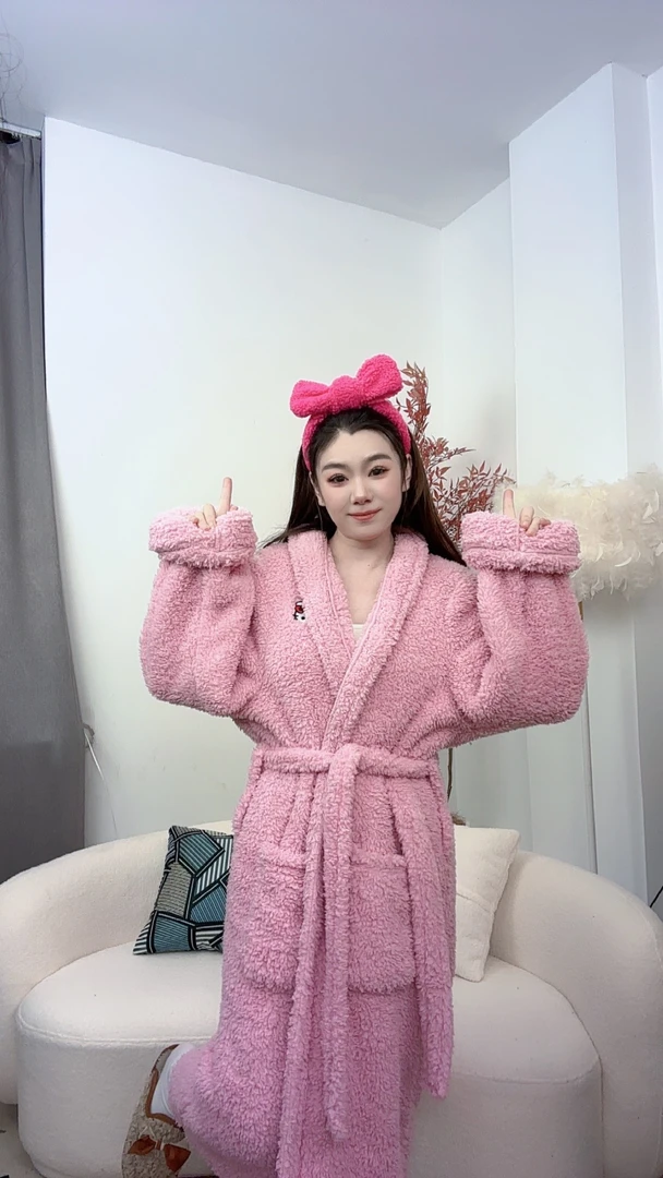 【反季】轻奢女冬季珊瑚绒加绒加厚高颜值保暖长款大码家居服