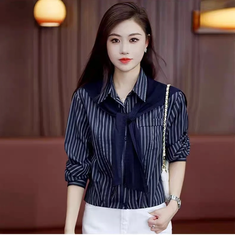 早秋新款时尚气质竖条纹长袖衬衫女带针织披肩设计感上衣