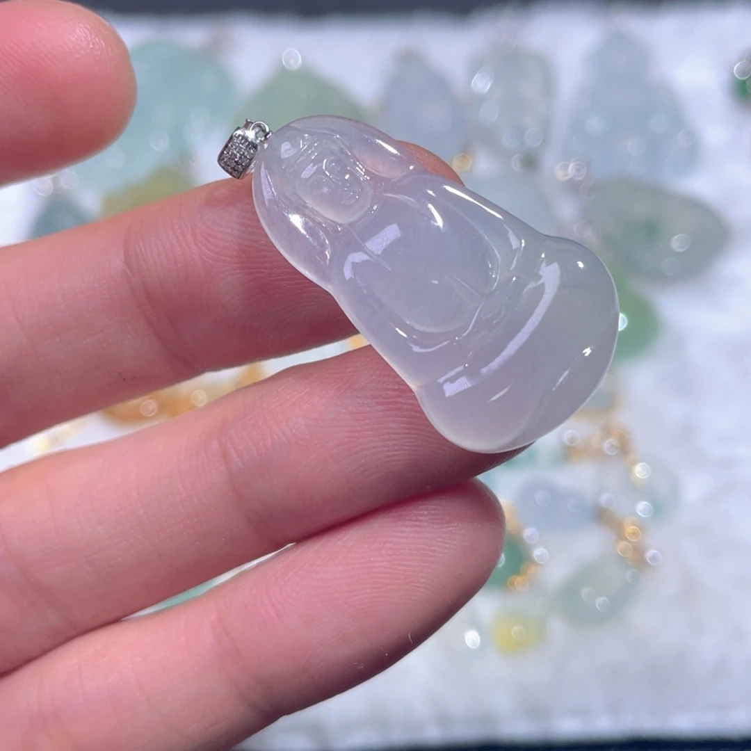 颈饰18K金镶嵌翡翠翡翠