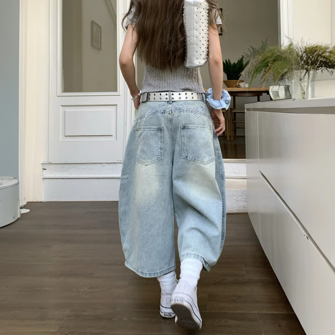 大码高街背后刺绣拼接弯刀裤牛仔裤女美式复古阔腿七分裤短裤子潮