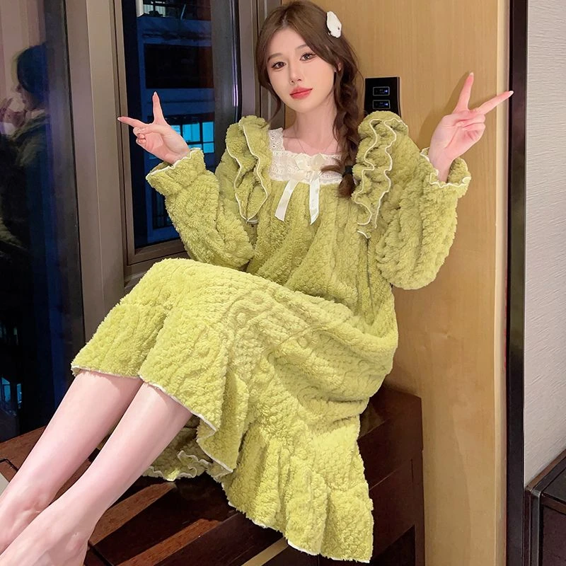 公主风睡裙女秋冬季珊瑚绒加绒保暖甜美可爱学生中长款家居服睡裙
