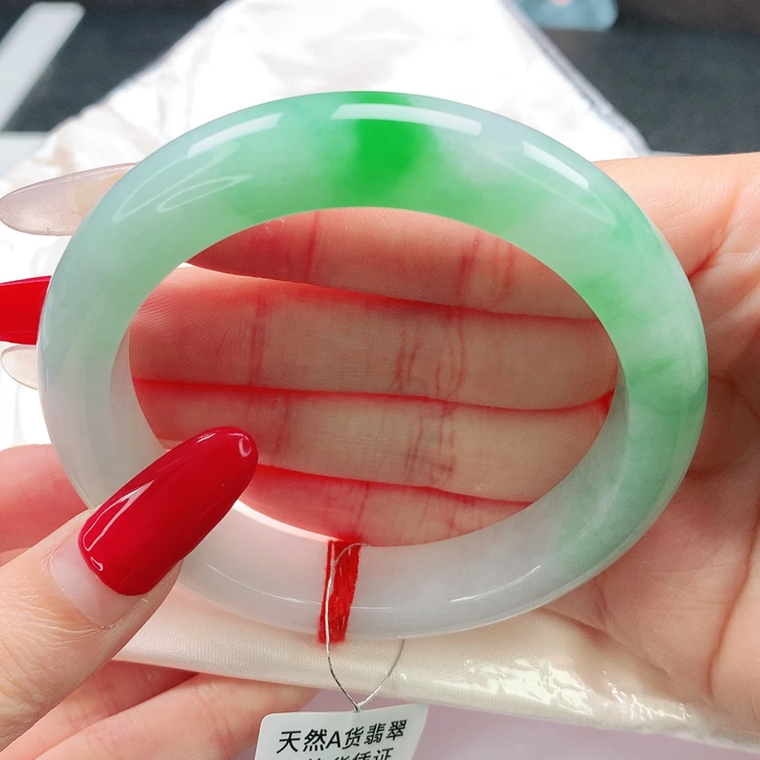 翡翠未镶嵌手镯58圈