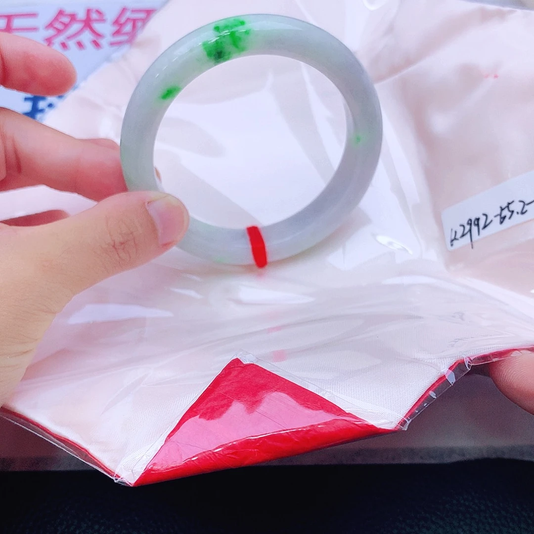 未镶嵌手镯翡翠翡翠