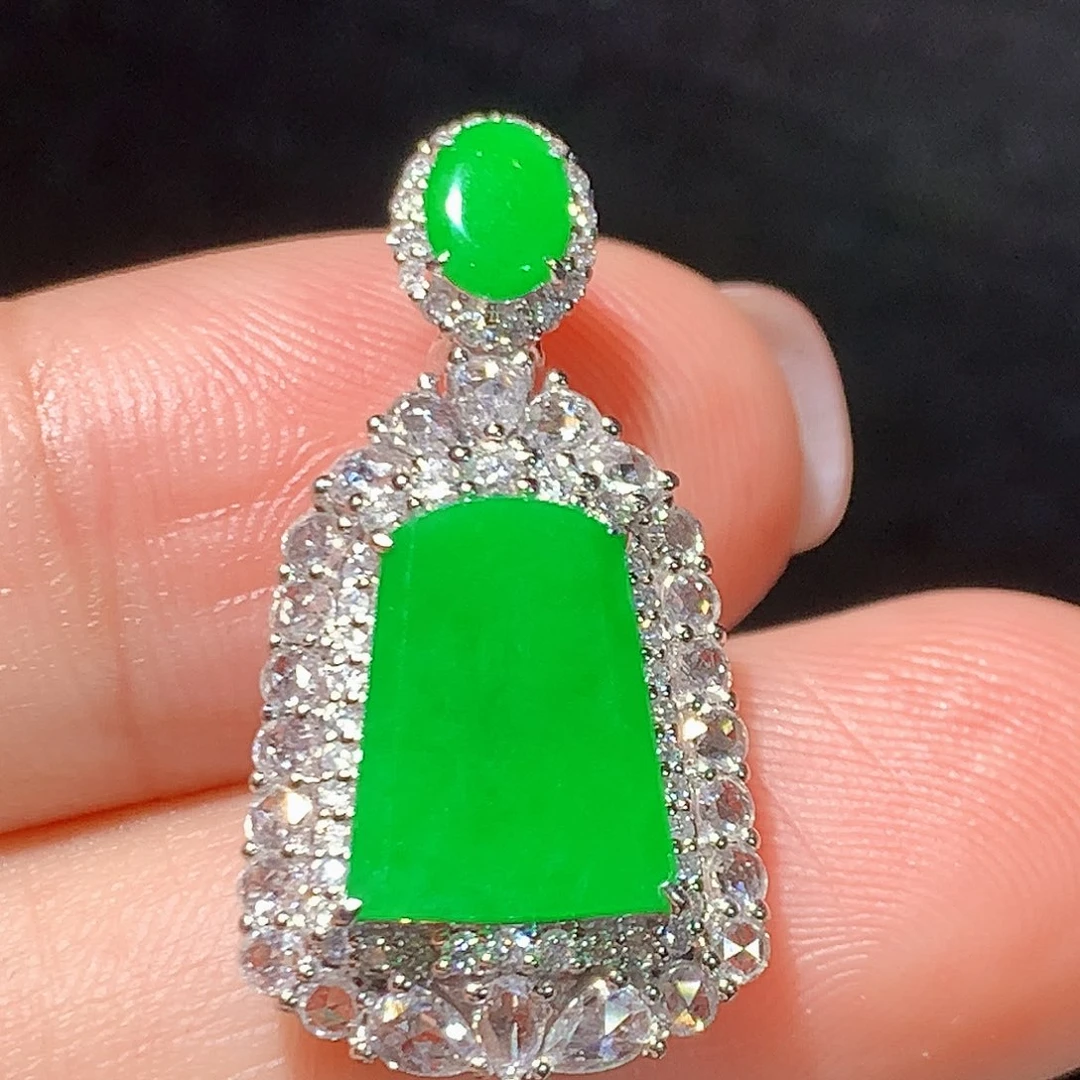 翡翠18K金镶嵌吊坠(不含链)