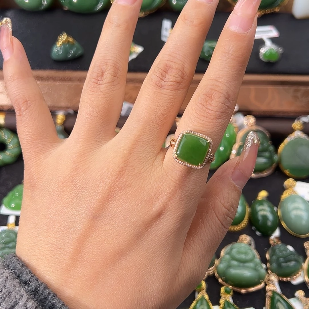 和田玉（碧玉）18K金镶嵌戒指