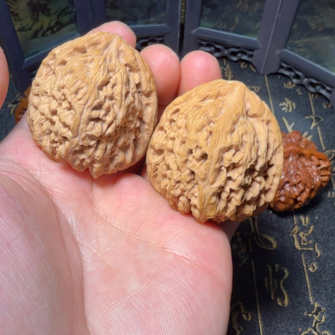 文玩核桃吊坠南疆40