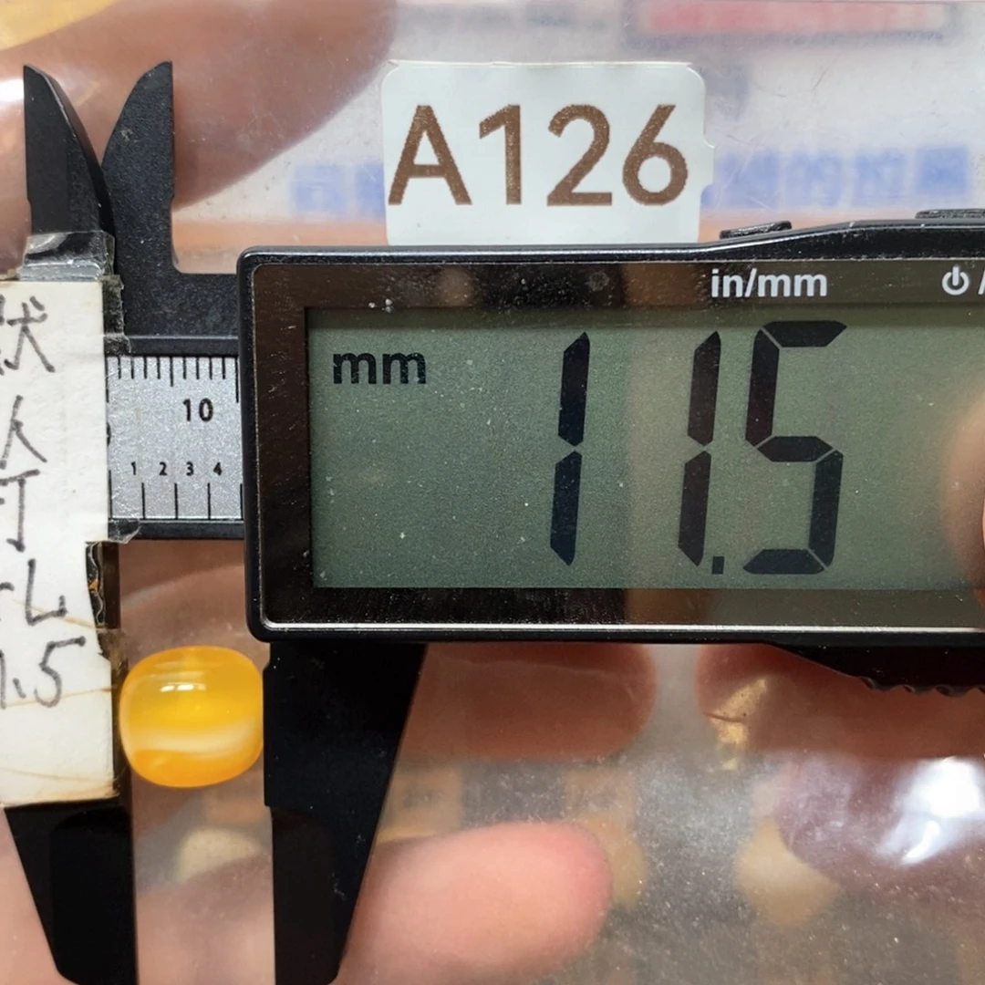 蜜蜡未镶嵌裸石橘底白妖花搭配9到10的老型手串