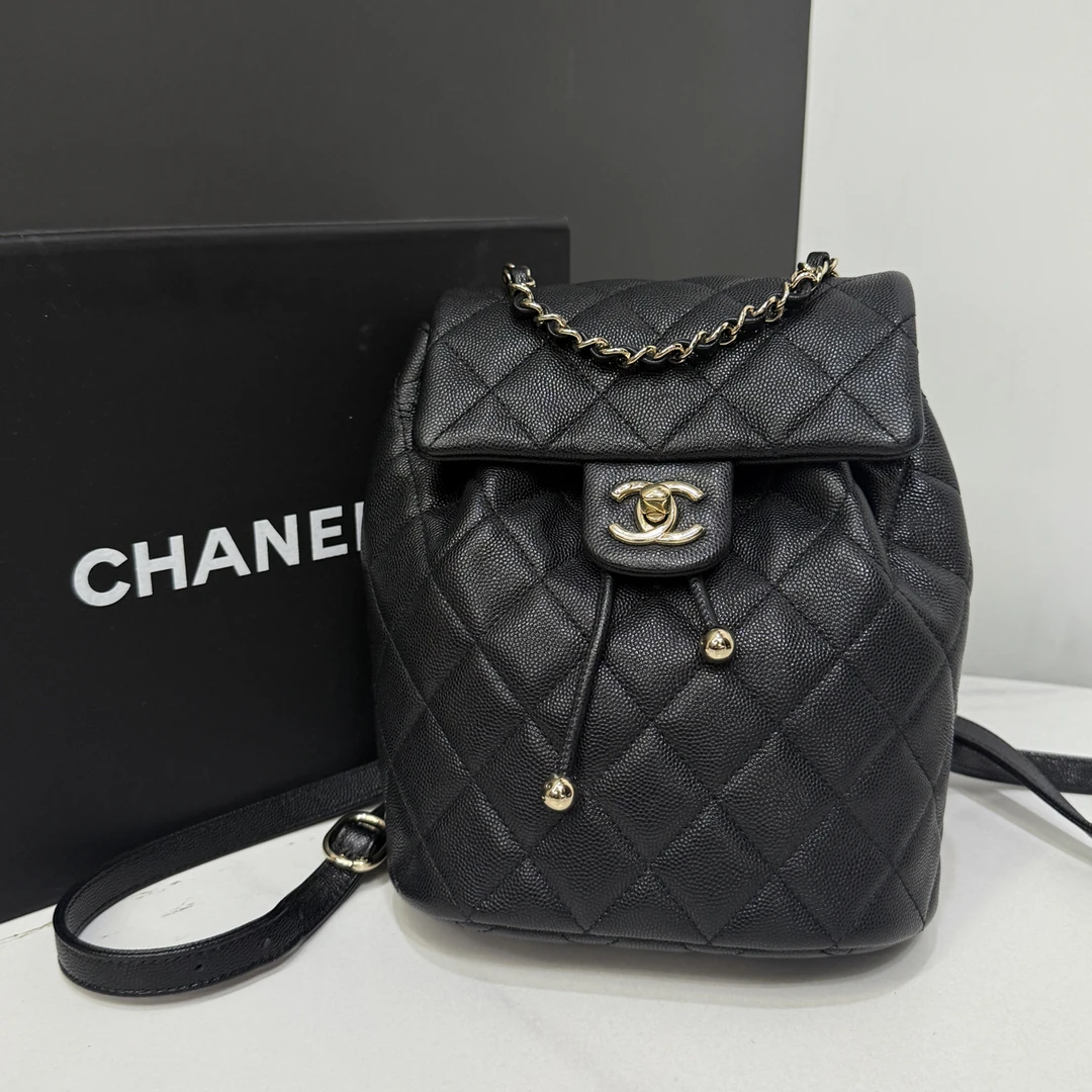 99新 Chanel/香奈儿 鱼子酱萨尔斯堡双肩芯片17cm/JJ5090901
