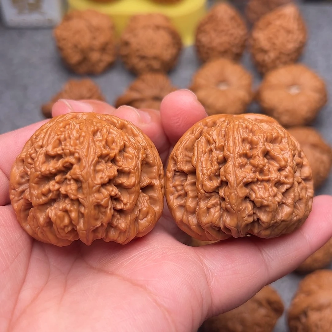把件文玩核桃45精品毕业粗筋